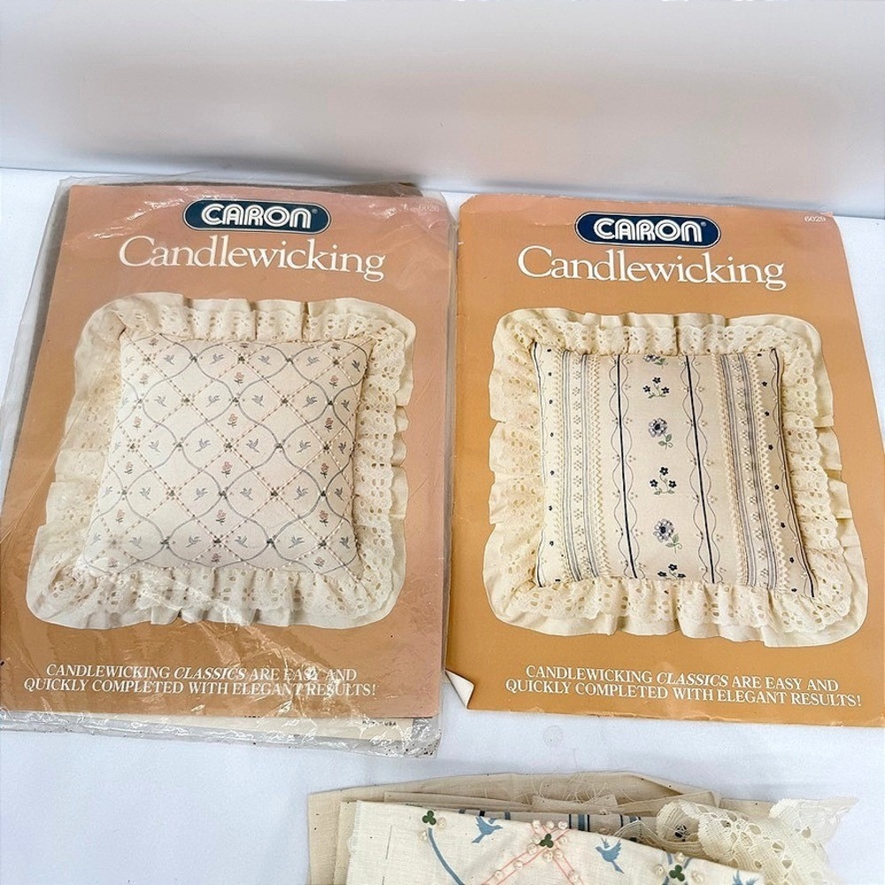 Caron Candlewicking Pillow Kit 6026 &6029 Floral Bird Lace Craft VTG DIY **READ*